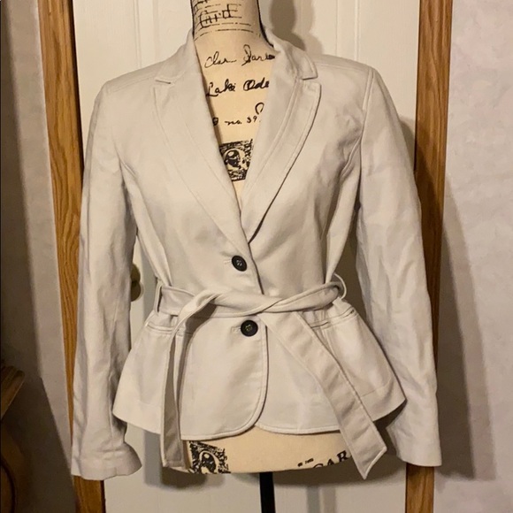 Nine West Jackets & Blazers - Nine West lightweight jacket! 😘😘